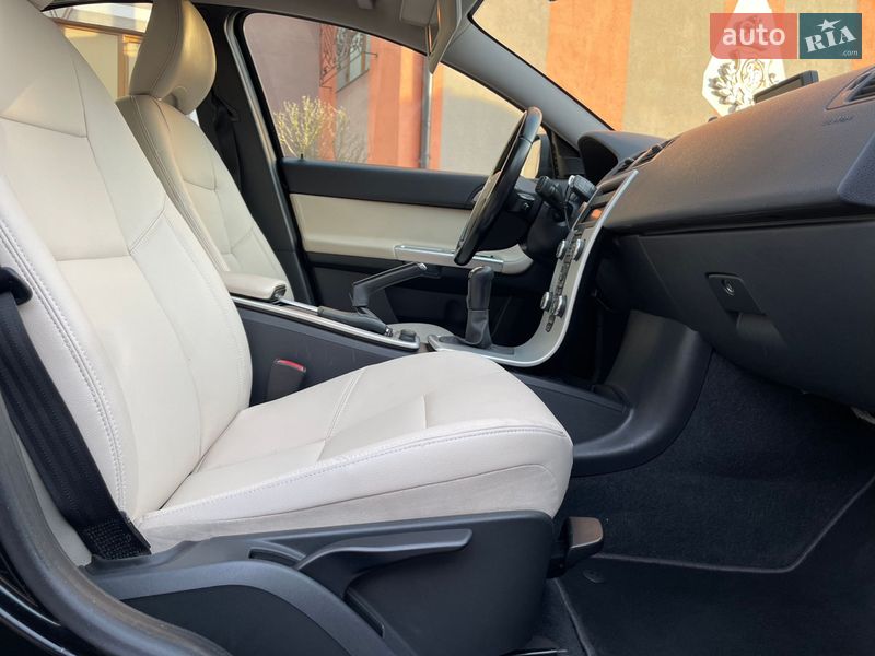 Седан Volvo S40 2011 в Стрию