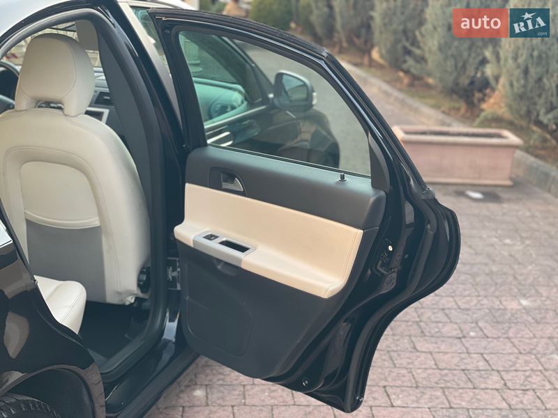 Седан Volvo S40 2011 в Стрию