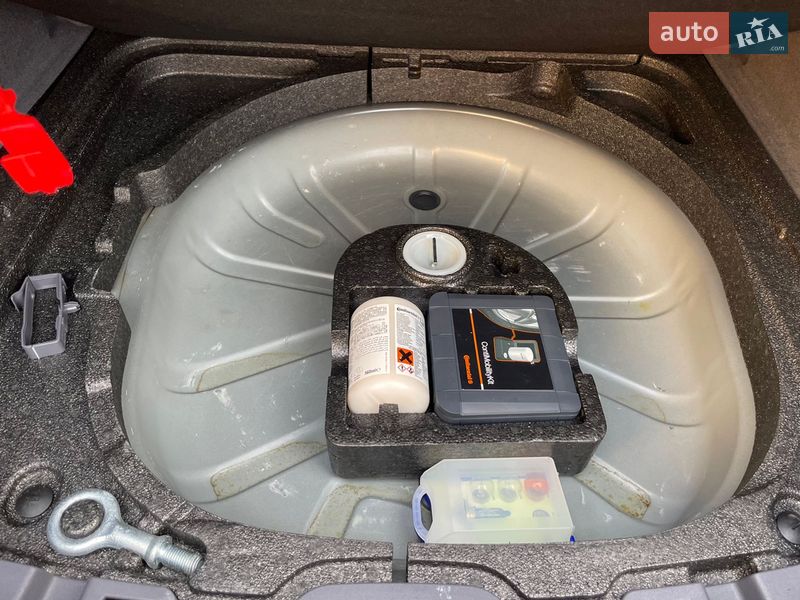 Седан Volvo S40 2011 в Стрию