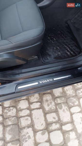 Седан Volvo S40 2010 в Борщеве