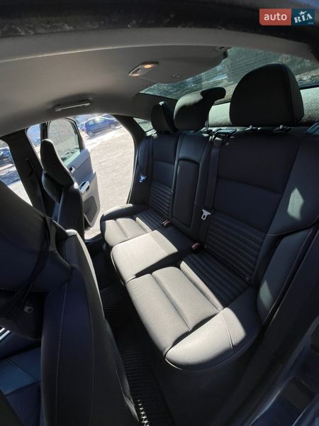 Седан Volvo S40 2010 в Шепетовке