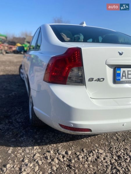 Седан Volvo S40 2012 в Калиновке