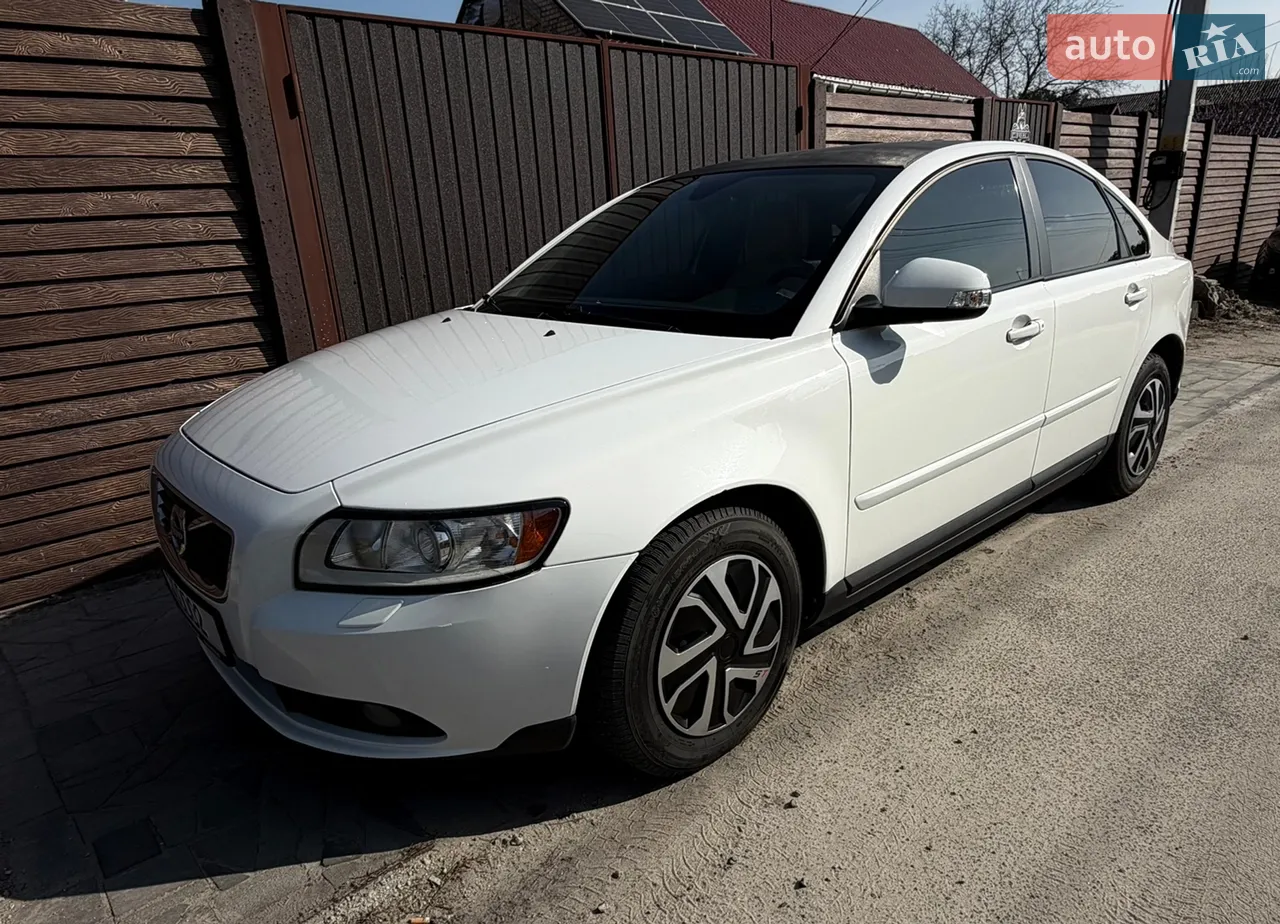 2011 Volvo S40 - мініатюра 8