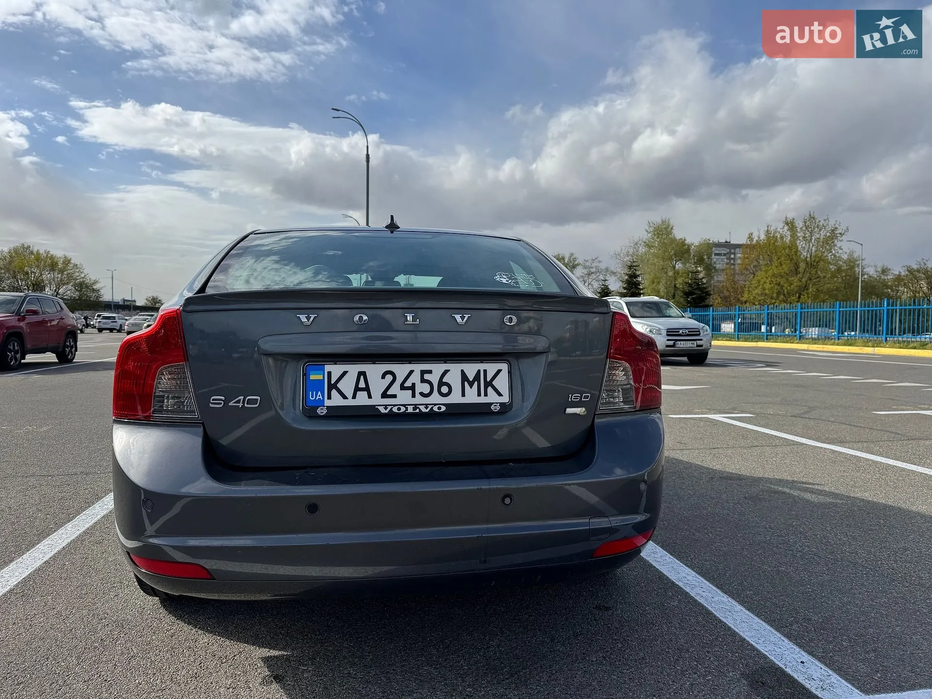 2010 Volvo S40 - мініатюра 8