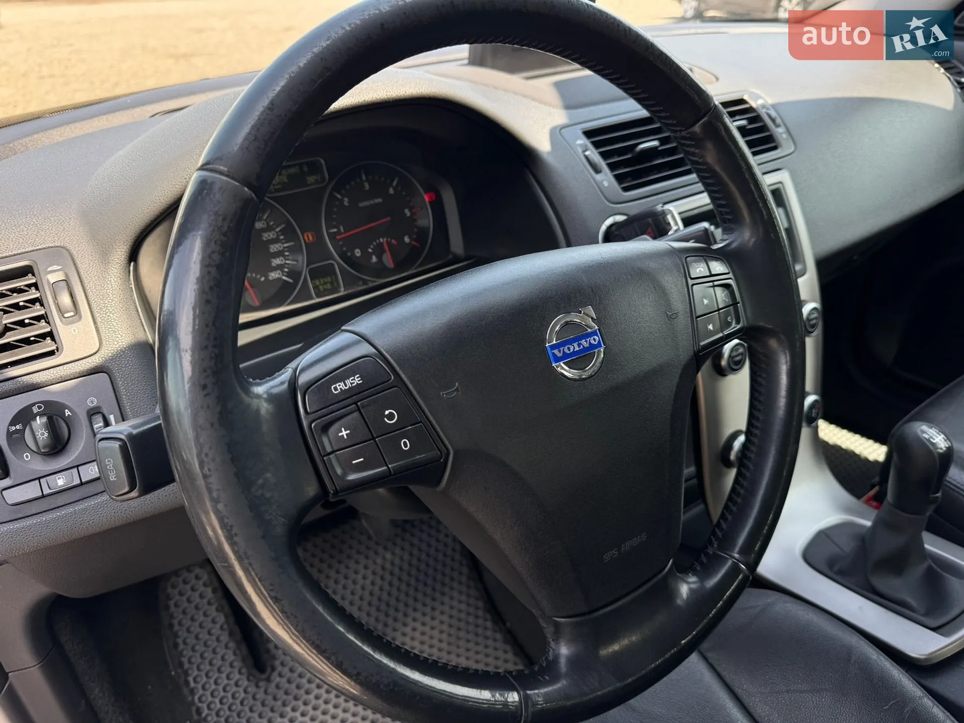 2011 Volvo S40 - мініатюра 15