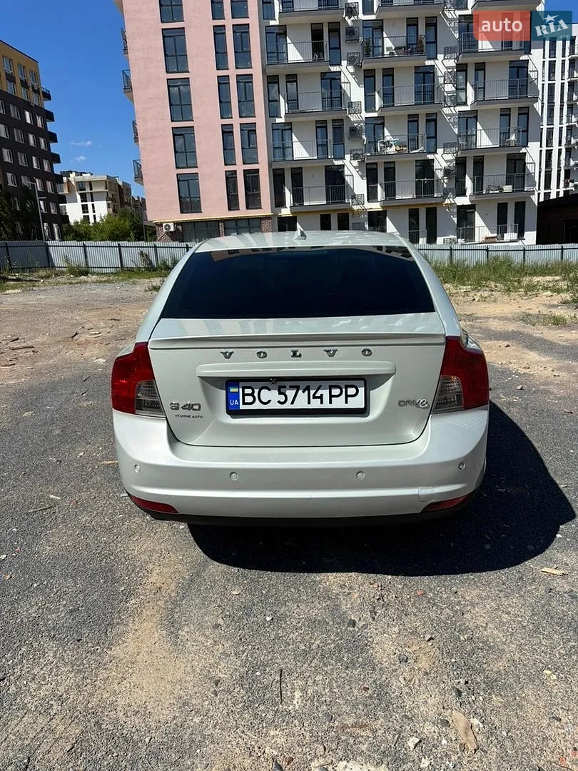 2010 Volvo S40 - мініатюра 5