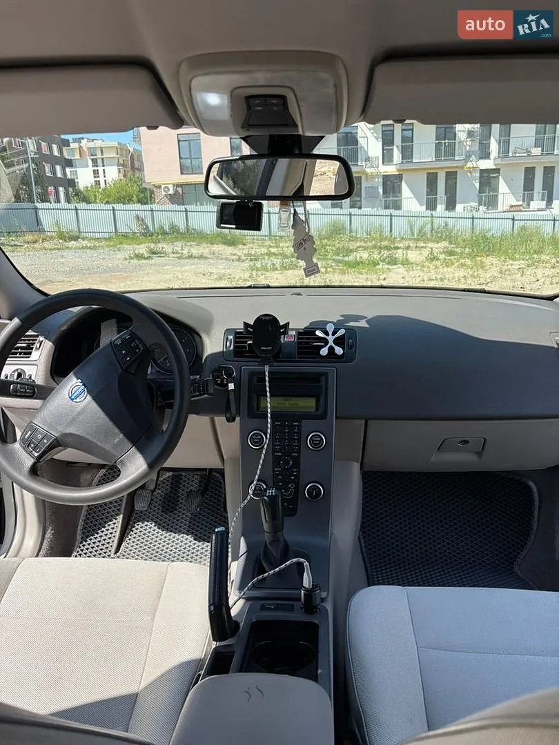 2010 Volvo S40 - мініатюра 11