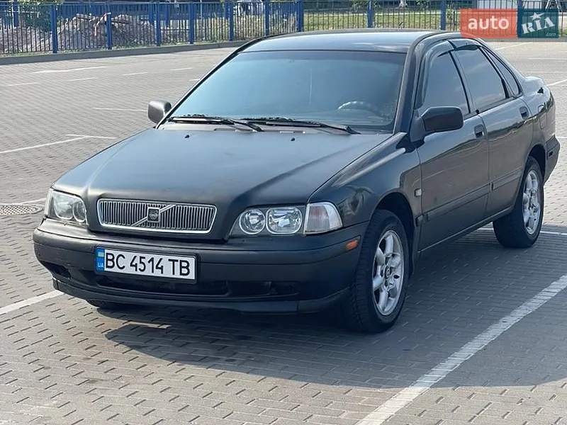Volvo S40 1997