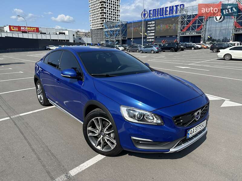 Volvo S60 Cross Country 2016 Volvo S60 Cross Country 2016