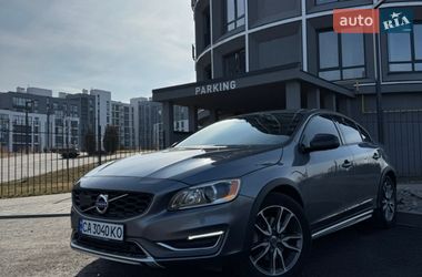 Седан Volvo S60 Cross Country 2016 в Черкассах