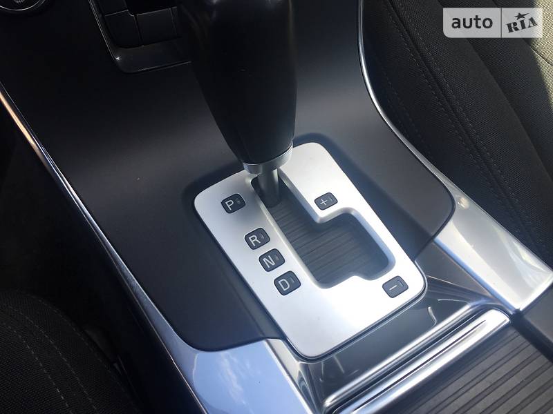 Седан Volvo S60 2011 в Днепре