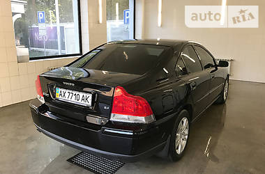 Седан Volvo S60 2004 в Харкові