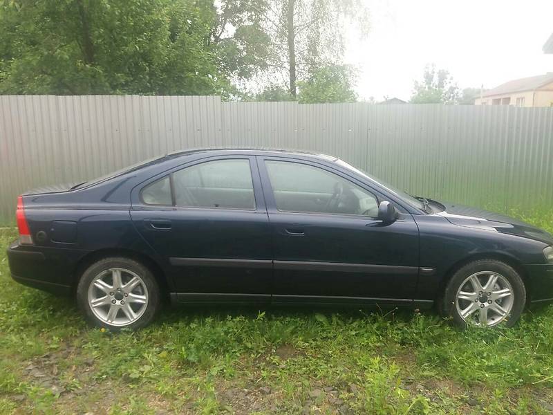 Volvo S60 2001 року