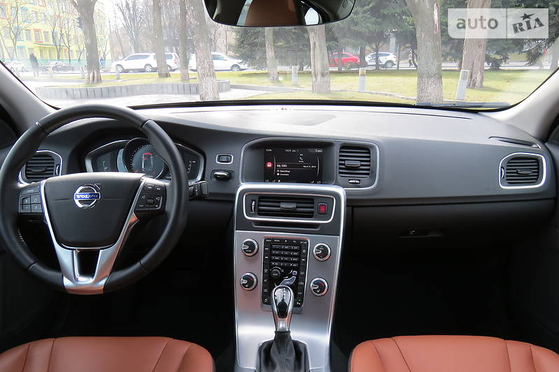 Седан Volvo S60 2017 в Дніпрі