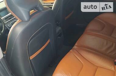 Седан Volvo S60 2012 в 
