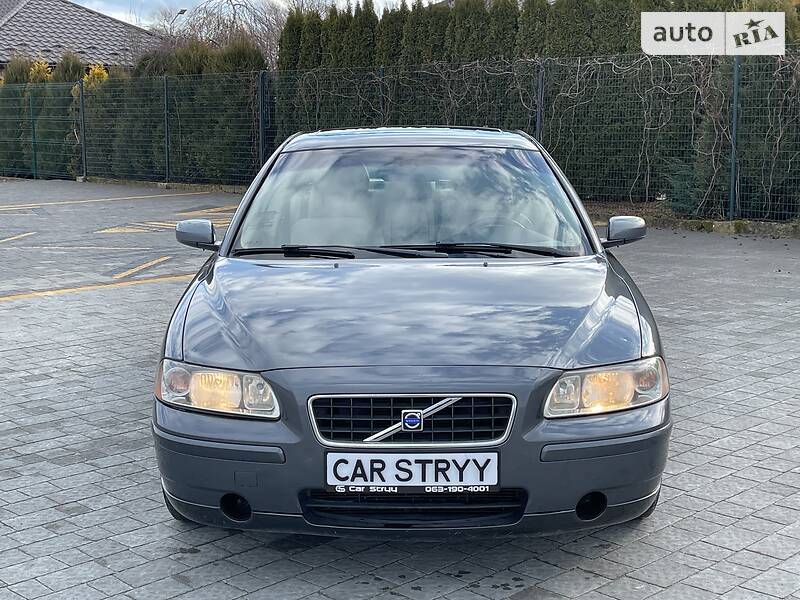 Седан Volvo S60 2005 в Стрые