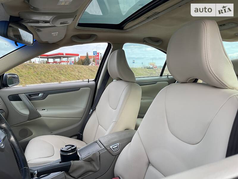 Седан Volvo S60 2005 в Стрые