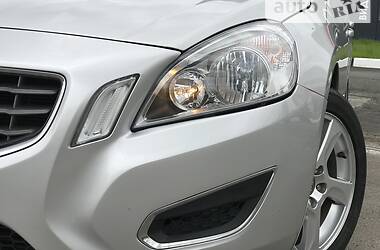 Седан Volvo S60 2011 в 