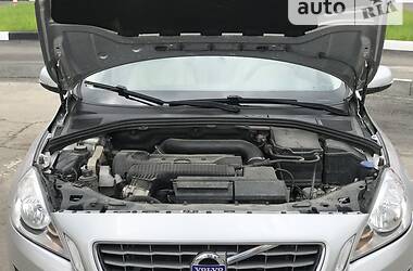 Седан Volvo S60 2011 в 