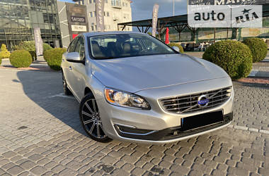 Седан Volvo S60 2017 в Львове