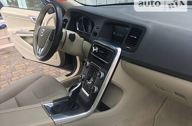 Седан Volvo S60 2014 в Одессе