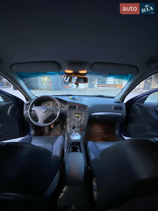Седан Volvo S60 2003 в Чернигове