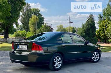 Вольво с60 2005