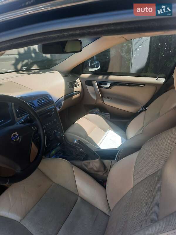 Седан Volvo S60 2006 в Киеве