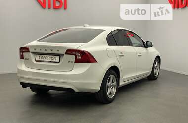 Седан Volvo S60 2014 в Києві