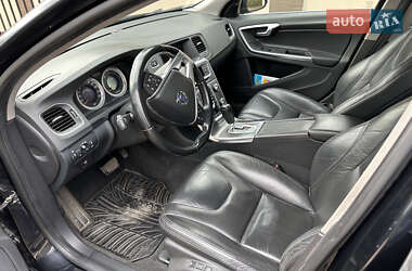 Седан Volvo S60 2011 в Виноградове