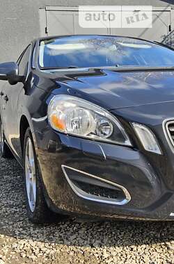 Седан Volvo S60 2012 в Івано-Франківську