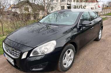 Седан Volvo S60 2010 в Тернополе