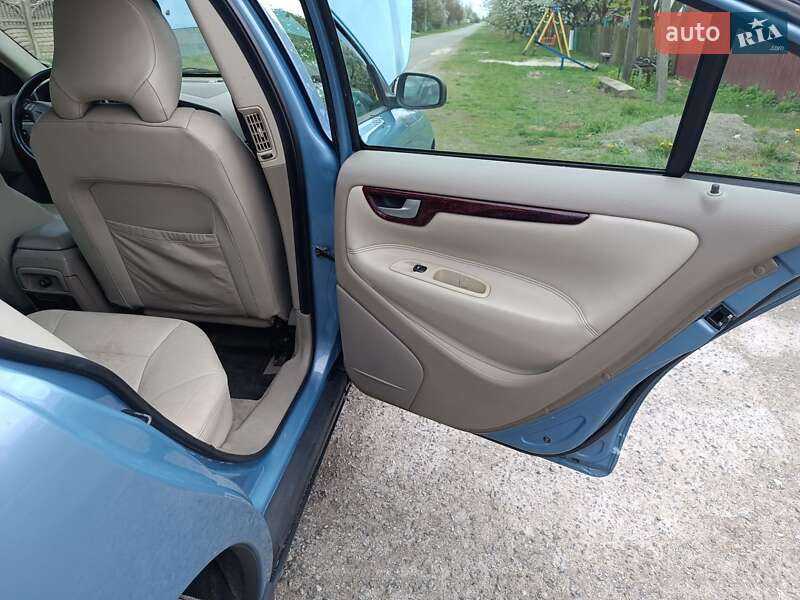 Седан Volvo S60 2003 в Буче