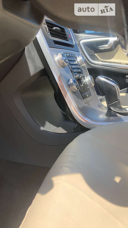 Седан Volvo S60 2017 в Одессе