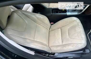 Седан Volvo S60 2012 в Ровно