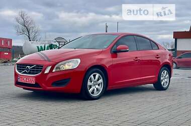 Седан Volvo S60 2011 в Калуші