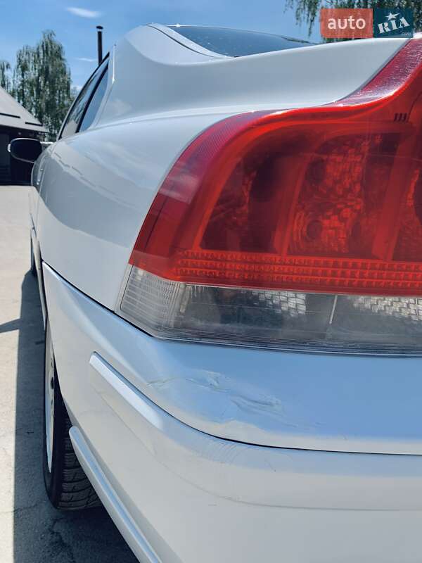 Седан Volvo S60 2006 в Баре