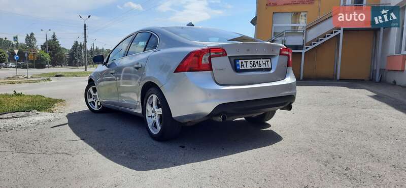 Седан Volvo S60 2012 в Івано-Франківську