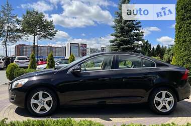 Седан Volvo S60 2013 в Львові