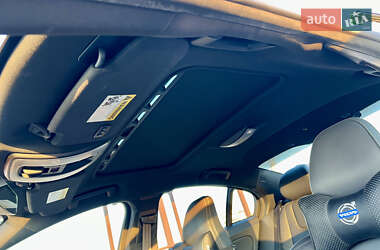 Седан Volvo S60 2015 в 