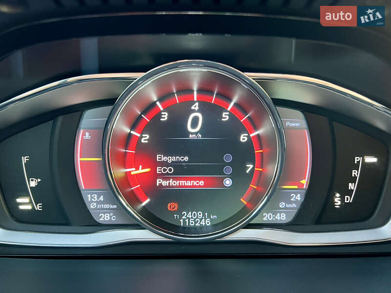 Седан Volvo S60 2015 в Киеве фото 73 Седан Volvo S60 2015 в Киеве