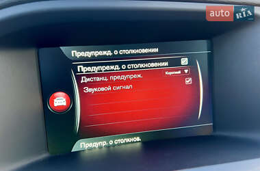 Седан Volvo S60 2015 в 
