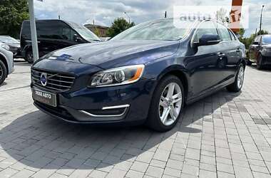 Седан Volvo S60 2014 в Львові