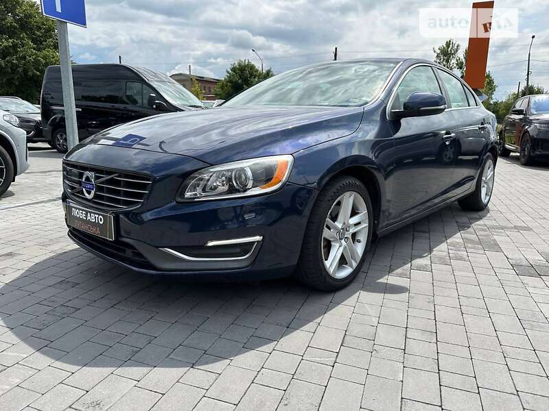 Седан Volvo S60 2014 в Львові