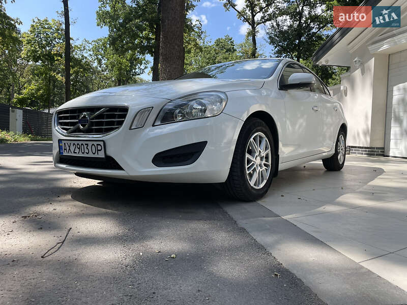 Седан Volvo S60 2011 в Харькове фото 2 Седан Volvo S60 2011 в Харькове