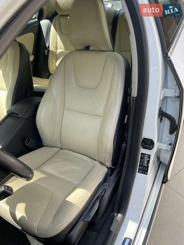 Седан Volvo S60 2011 в Харькове фото 14 Седан Volvo S60 2011 в Харькове