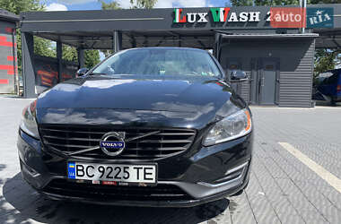 Седан Volvo S60 2013 в 