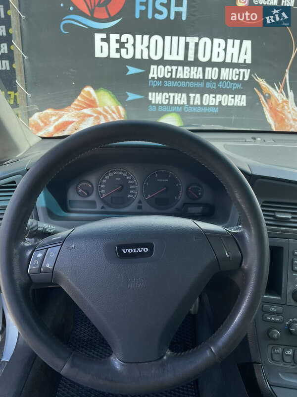Седан Volvo S60 2001 в Киеве