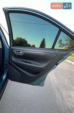 Седан Volvo S60 2009 в 