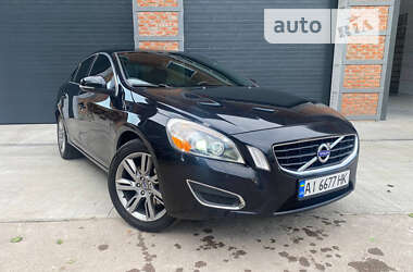 Седан Volvo S60 2011 в Киеве